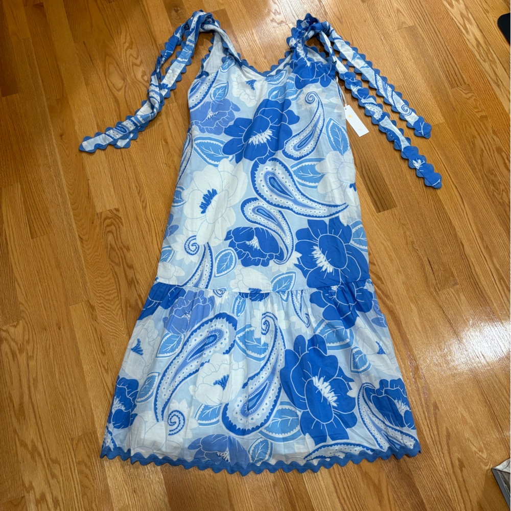 NWT J. Marie Blue and White Floral Dress size S